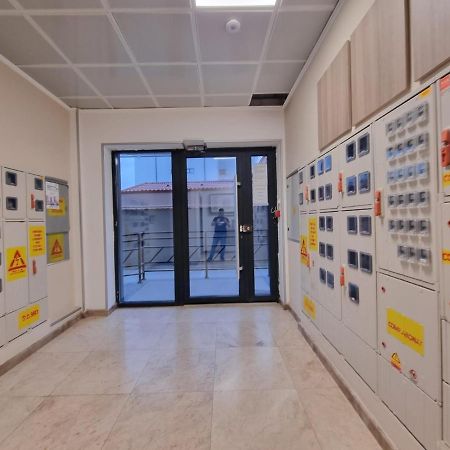 Faleza Nord Apartament De Lux Nou Pe Malul Marii 콘스탄차 외부 사진
