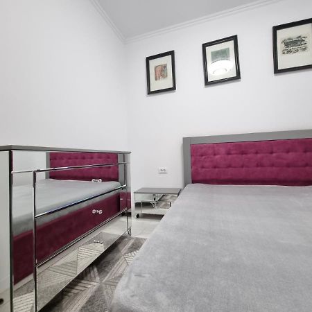 Faleza Nord Apartament De Lux Nou Pe Malul Marii 콘스탄차 외부 사진