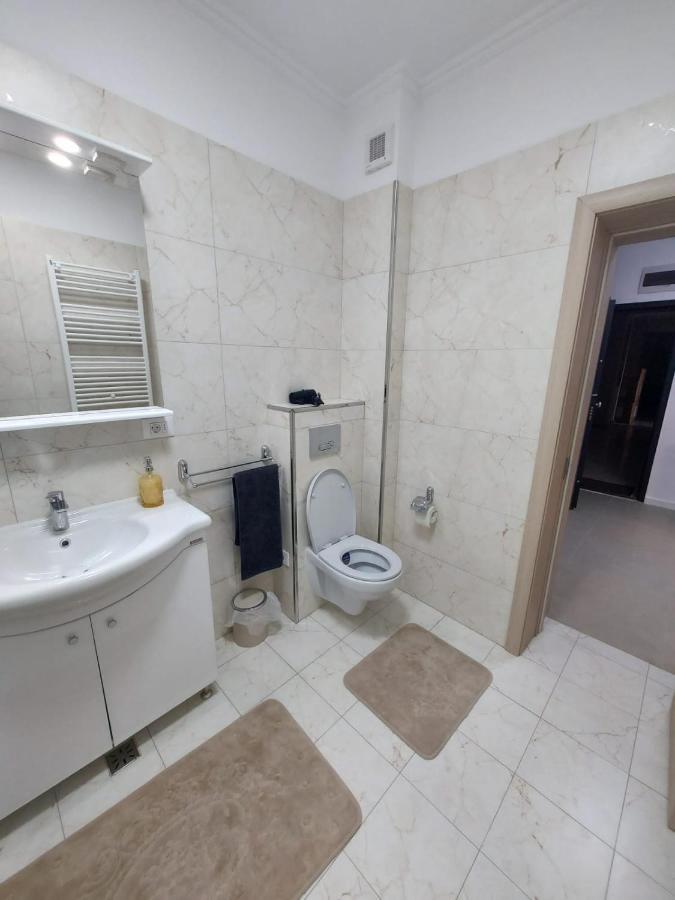 Faleza Nord Apartament De Lux Nou Pe Malul Marii 콘스탄차 외부 사진