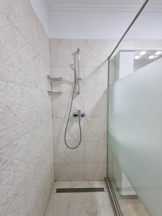 Faleza Nord Apartament De Lux Nou Pe Malul Marii 콘스탄차 외부 사진