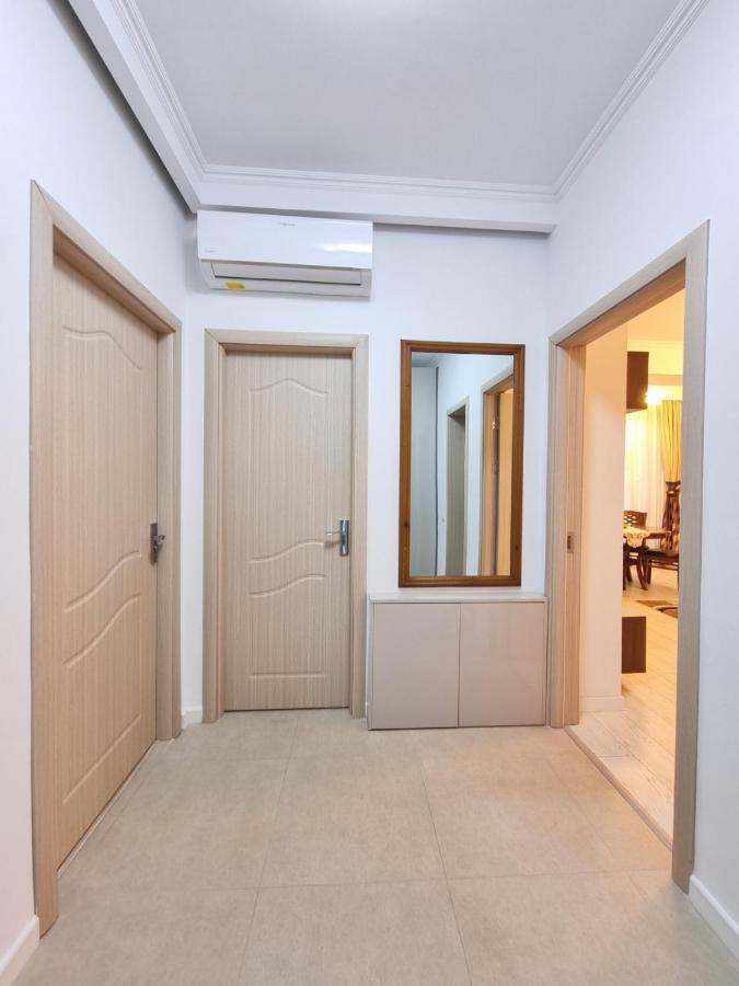 Faleza Nord Apartament De Lux Nou Pe Malul Marii 콘스탄차 외부 사진