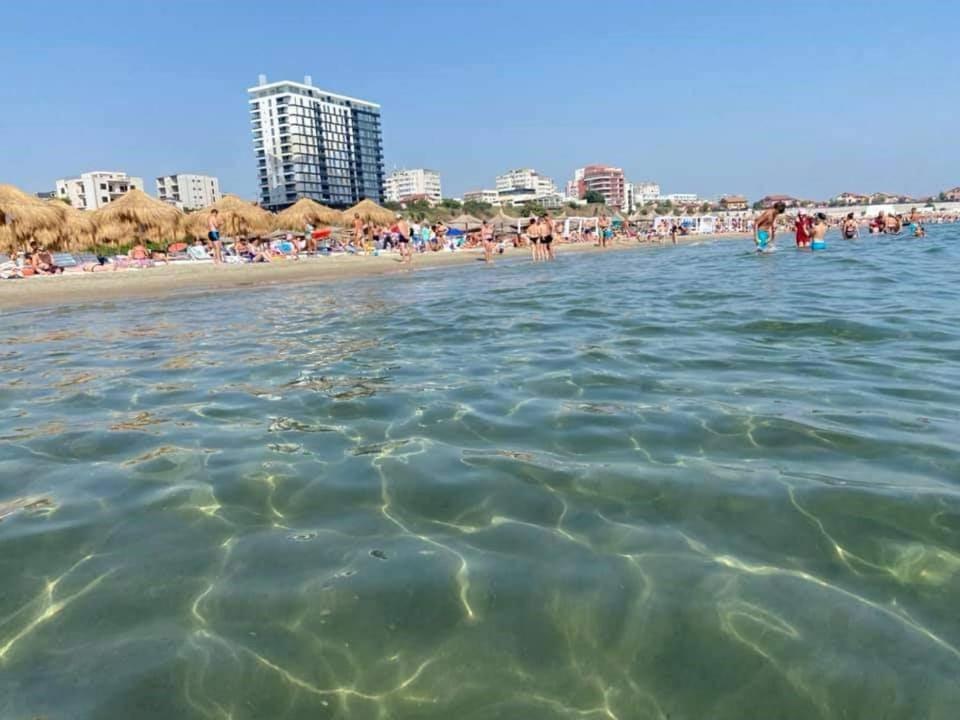 Faleza Nord Apartament De Lux Nou Pe Malul Marii 콘스탄차 외부 사진